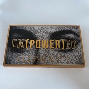 Huda Beauty Empowered Palette